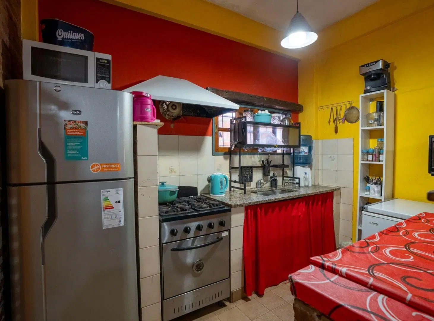 CASA EN VENTA LA PLATA 3 DORMITORIOS 5