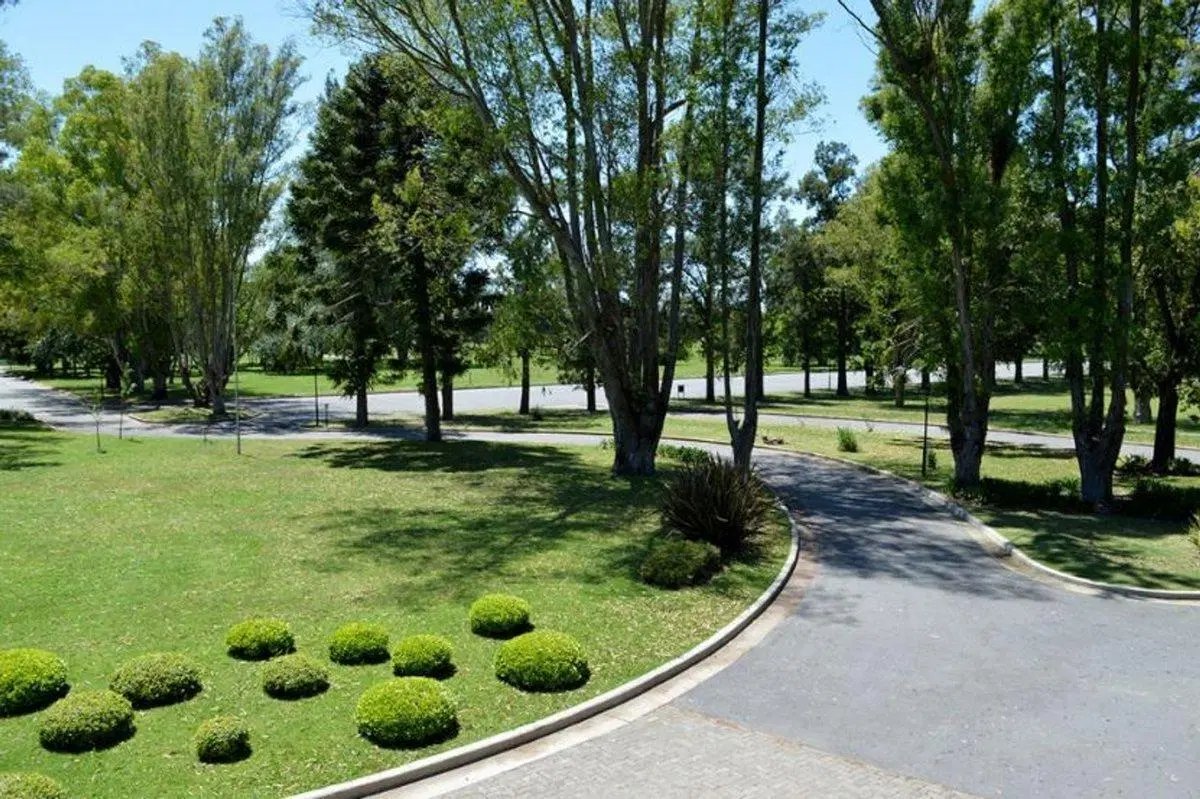 .LOTE EN VENTA ÁREA 60 LA VICTORIA. LOTE N° 244 3