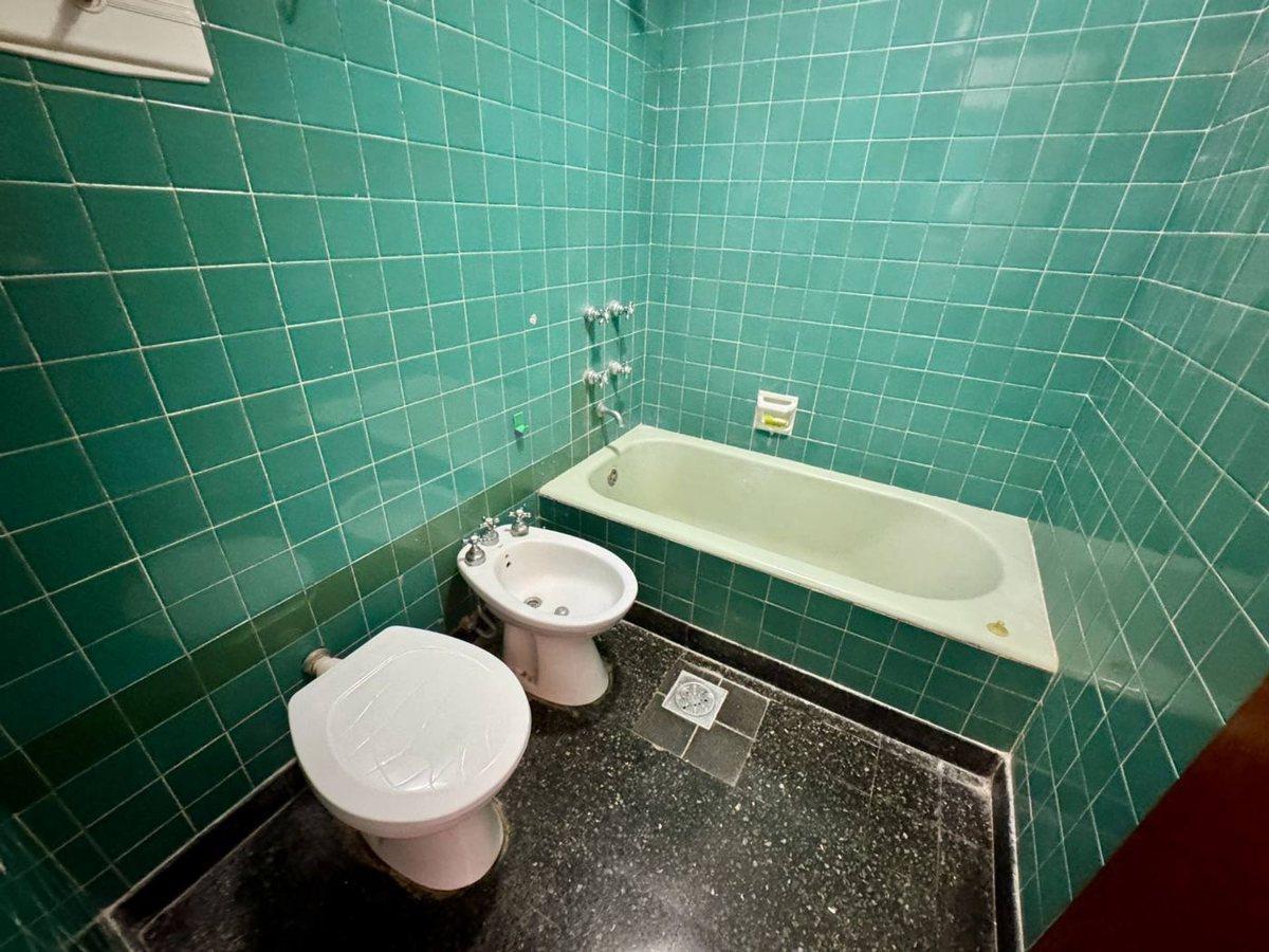 Foto de DEPARTAMENTO VENTA LA PLATA 3 DORMITORIOS BALCON, imagen 5