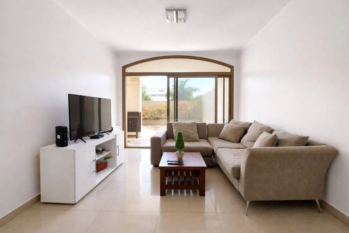 DEPARTAMENTO VENTA LA PLATA 2 DORMITORIOS COCHERA 4