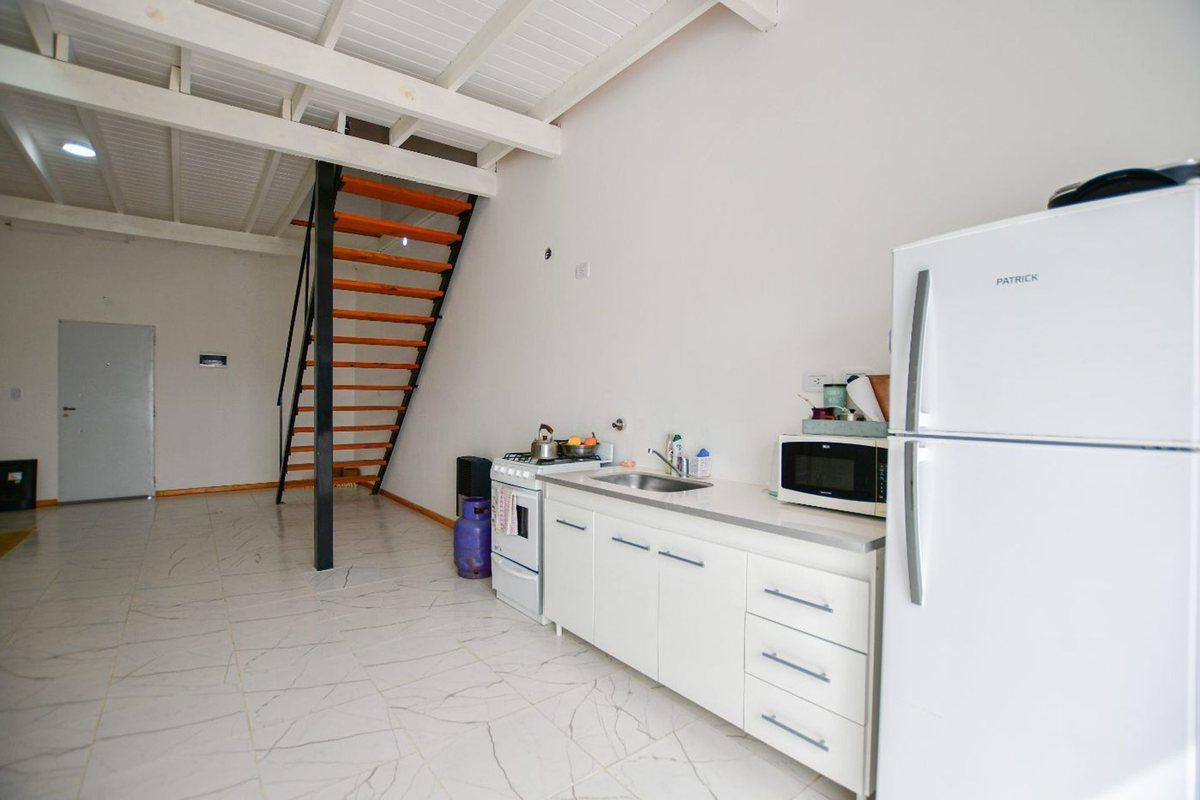 Foto de Departamento Duplex Venta San Carlos 3 Dormitorios, imagen 3