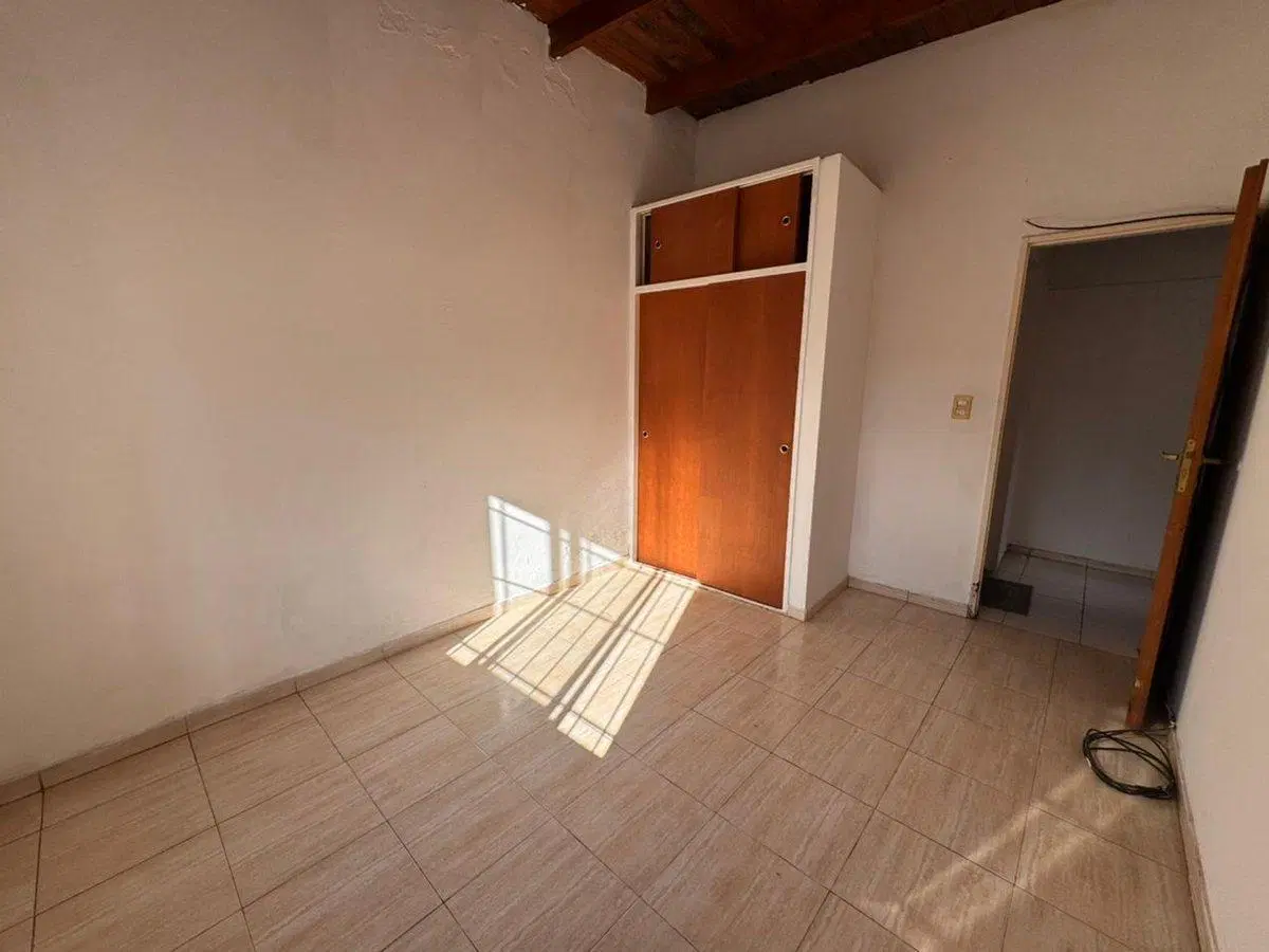 DEPARTAMENTO VENTA BERISSO 1 DORMITORIO 2 PATIOS 3