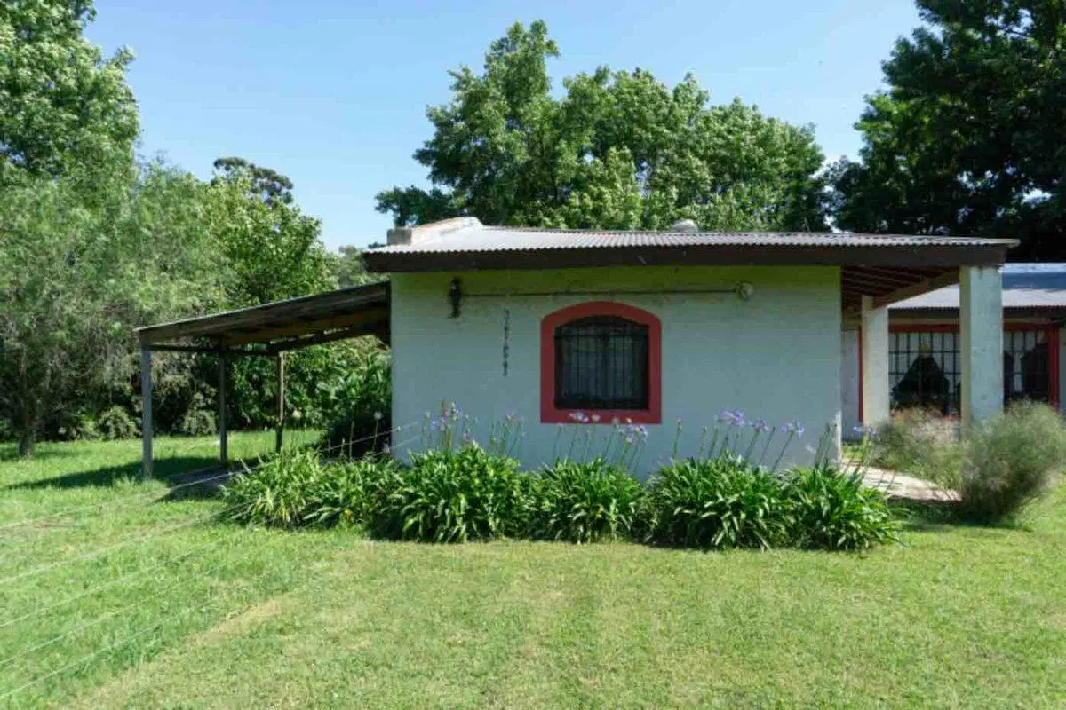 CASA VENTA 1.6 HECTÁREAS CON INVERNACULO ABASTO 3