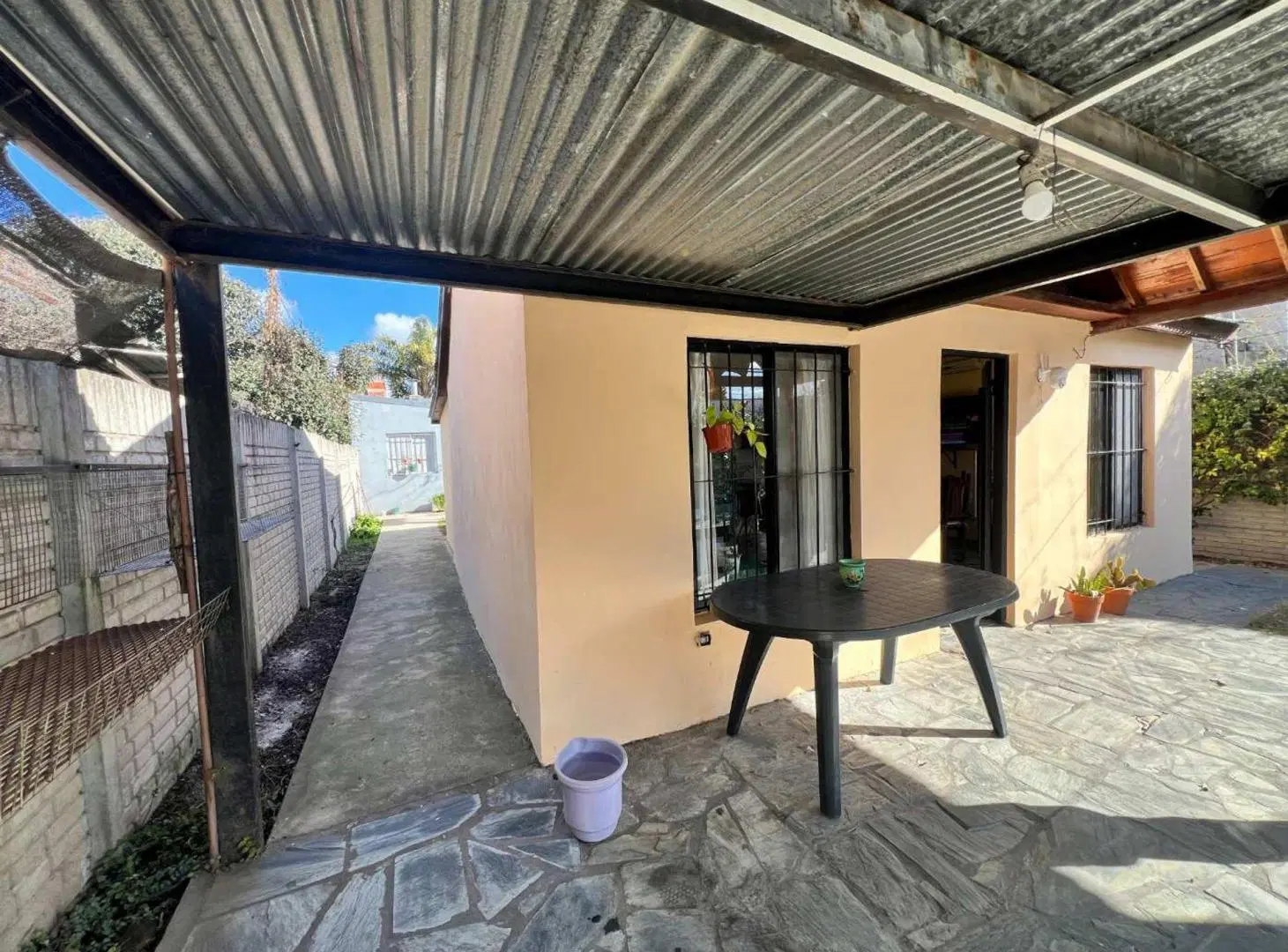 CASA EN VENTA VILLA ELISA 1 DORMITORIO QUINCHO 3