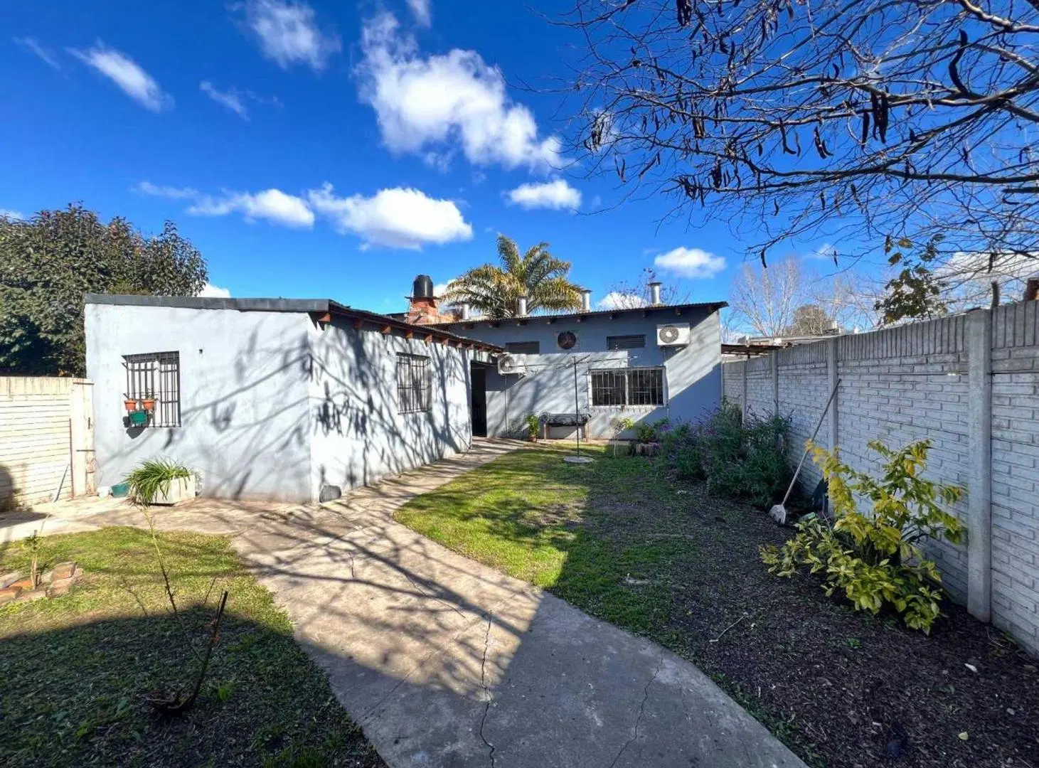 CASA EN VENTA VILLA ELISA 1 DORMITORIO QUINCHO 2
