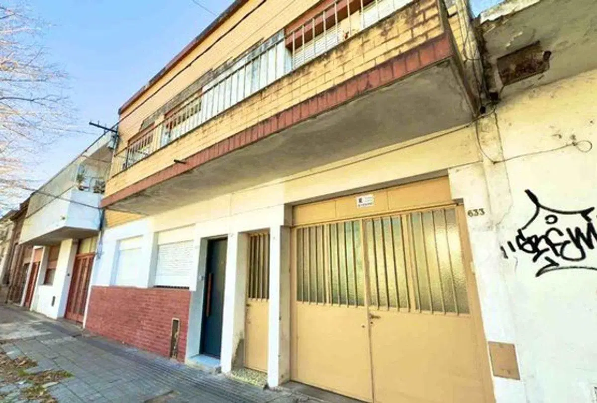 DEPARTAMENTO EN VENTA LA PLATA 2 DORMITORIOS PATIO 2