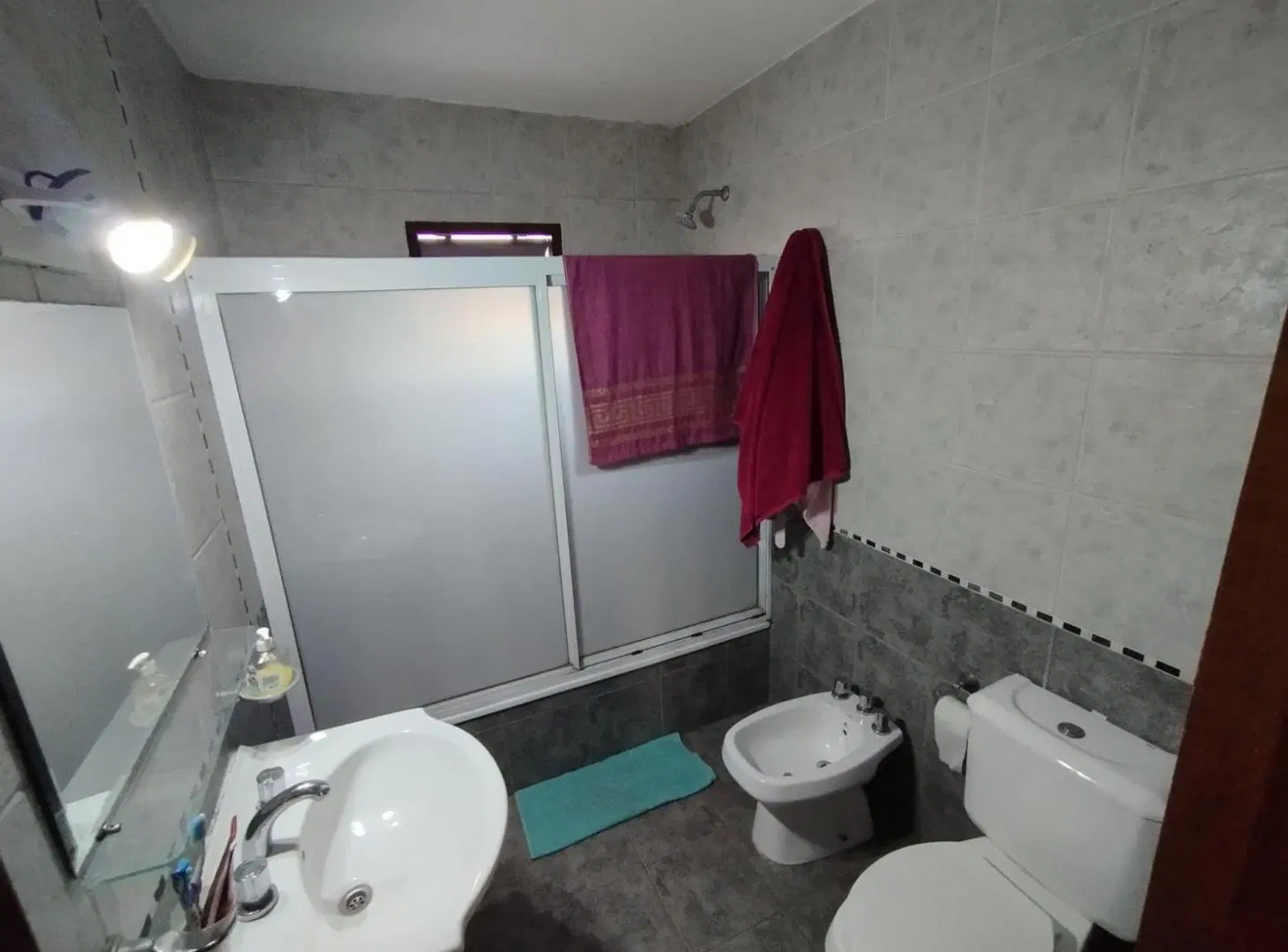 DUPLEX EN  VENTA - LA PLATA PATIO PILETA COCHERA 5