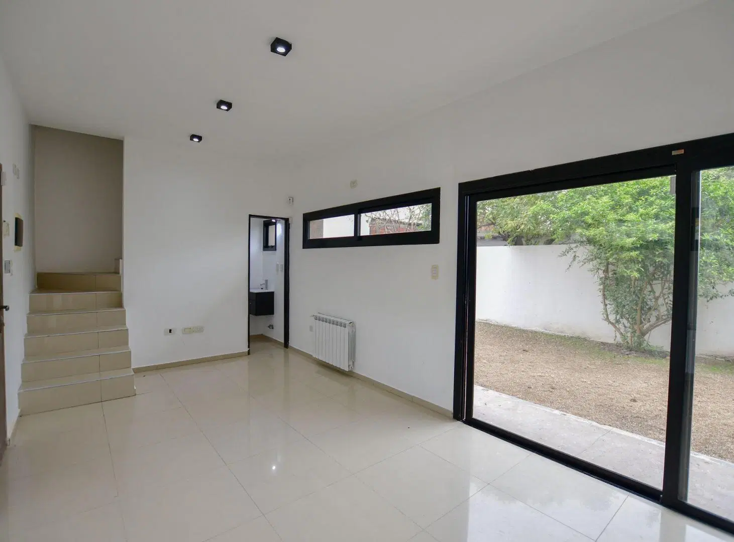 DUPLEX EN VENTA LA PLATA 3 DORMITORIOS 3