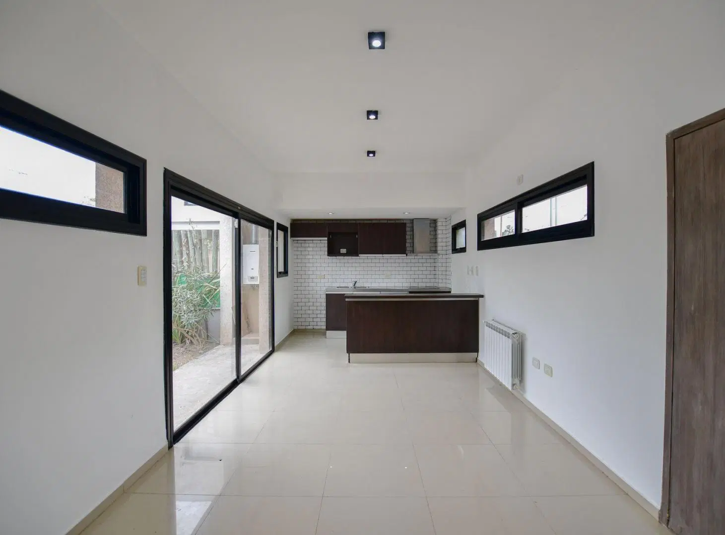 DUPLEX EN VENTA LA PLATA 3 DORMITORIOS 4