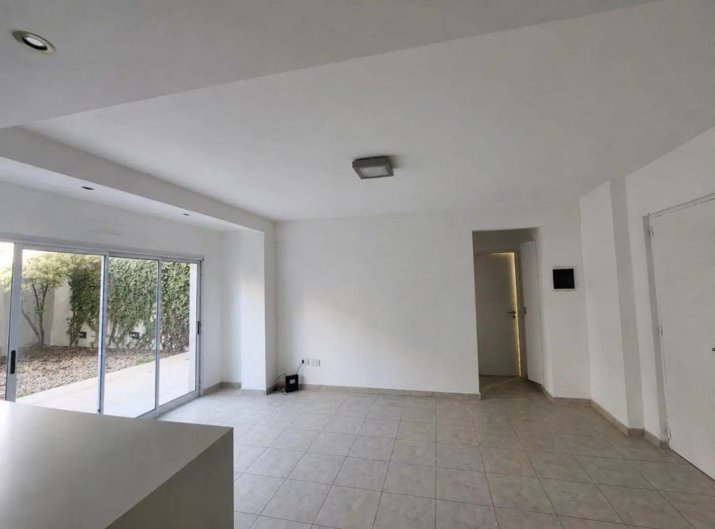 DEPARTAMENTO EN VENTA LA PLATA 1 DORMITORIO PATIO 3