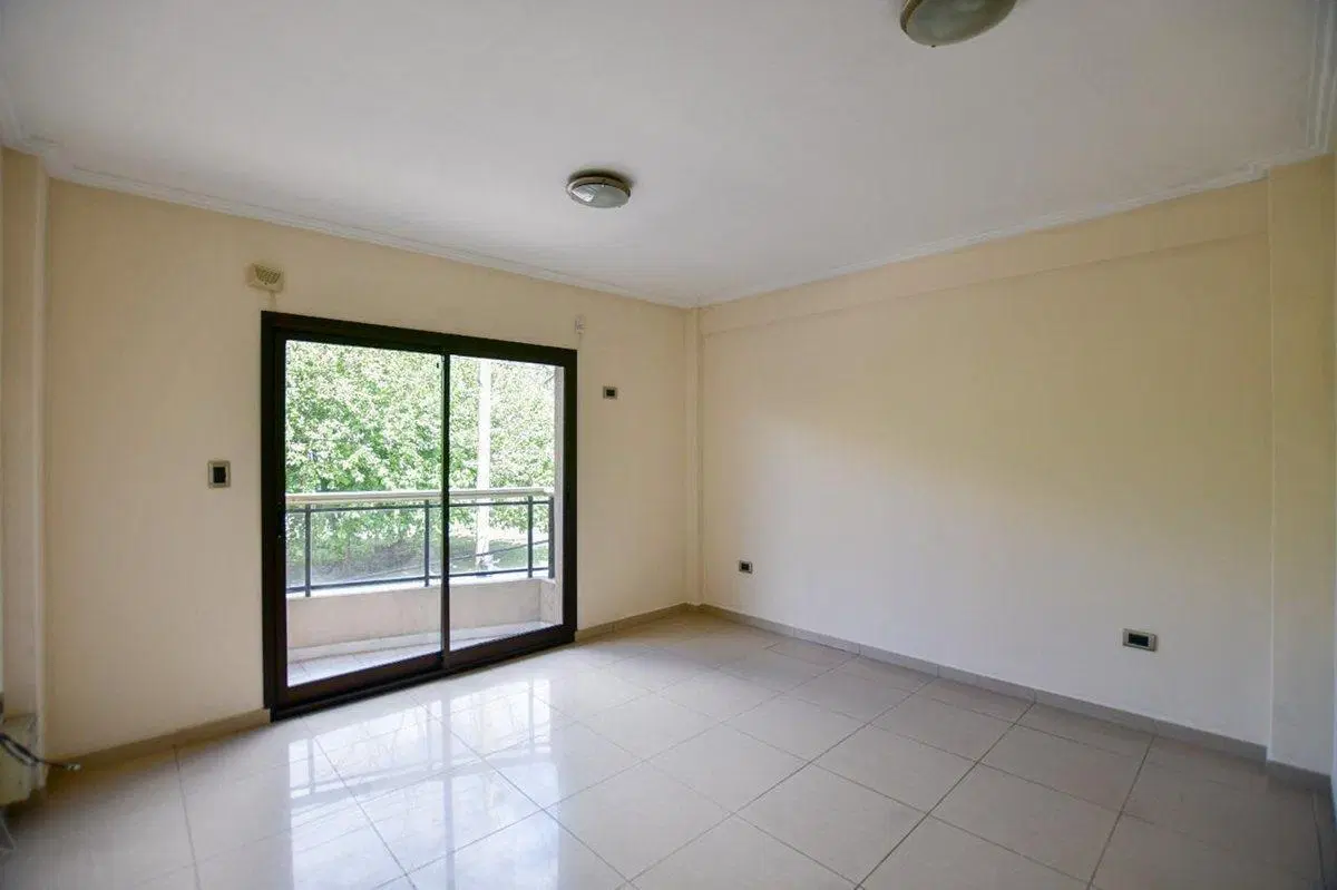 DEPARTAMENTO VENTA LA PLATA PARQUE ALBERTI FRENTE 5