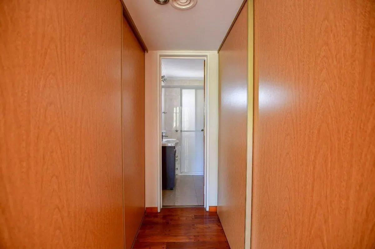 DEPARTAMENTO VENTA LA PLATA PARQUE ALBERTI FRENTE 2