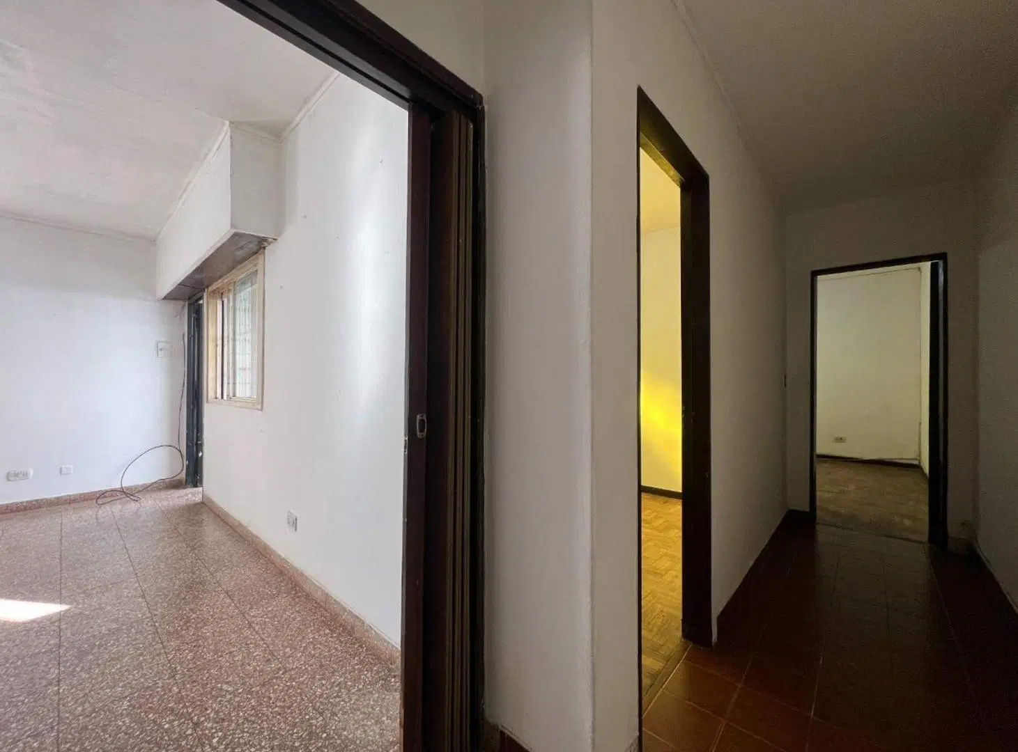 PH EN VENTA TOLOSA - LA PLATA 2 DORMITORIOS 4