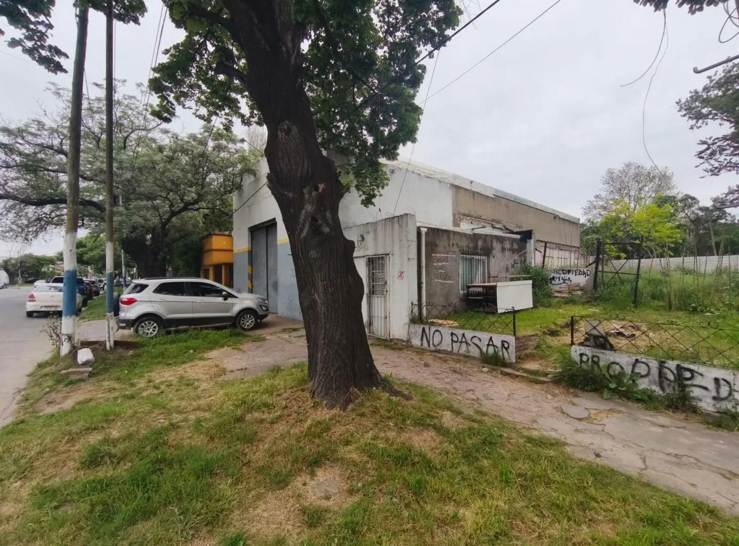 LOTE EN VENTA LA PLATA SOBRE CALLE 122 4
