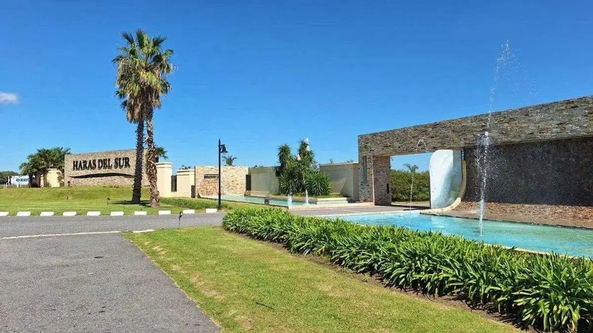 LOTE EN VENTA HARAS DEL SUR III ESCRITURADO 2000m 4