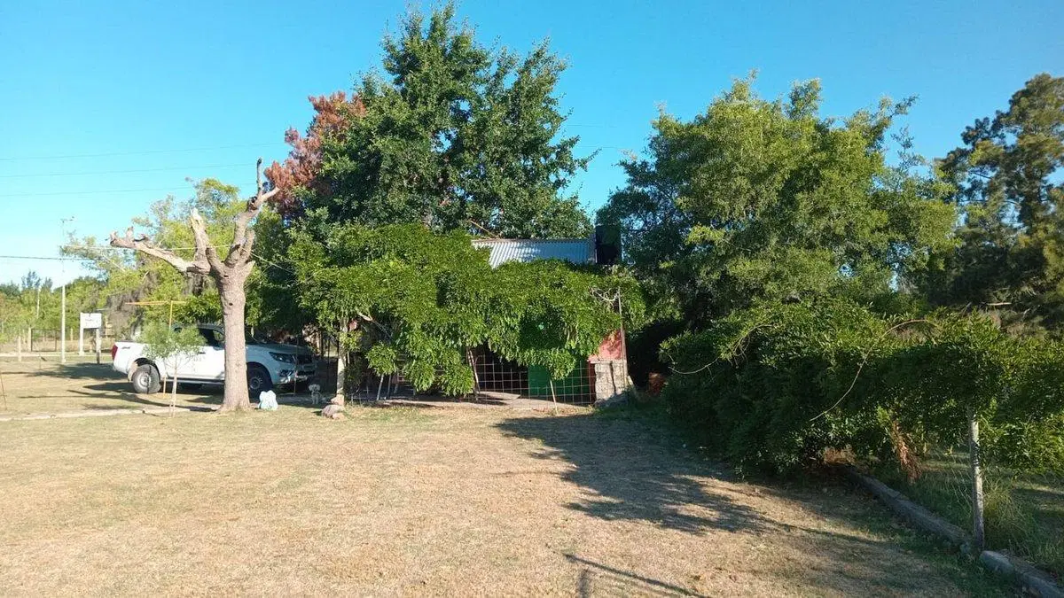 CASA QUINTA - LOTE EN VENTA LOS TALAS PILETA 3