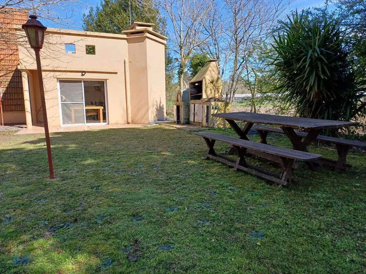 CASA  VENTA  BARRIO CERRADO ESTANCIA CHICA 2