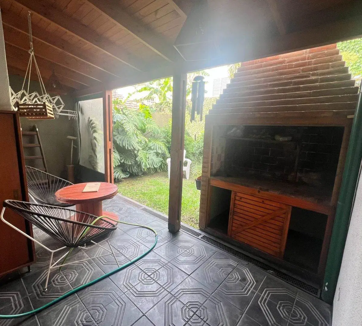 CASA EN VENTA LA PLATA 2 DORMITORIOS 3