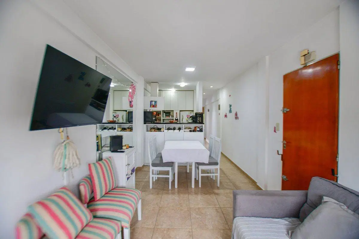 DEPARTAMENTO VENTA LA PLATA 1 DORMITORIO COCHERA 2