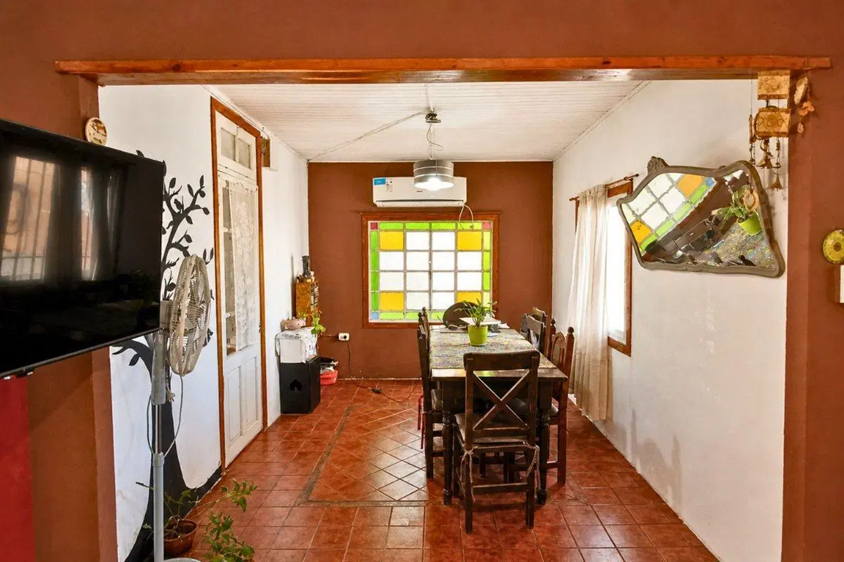 CASA EN VENTA BERISSO 3 DORMITORIOS 4