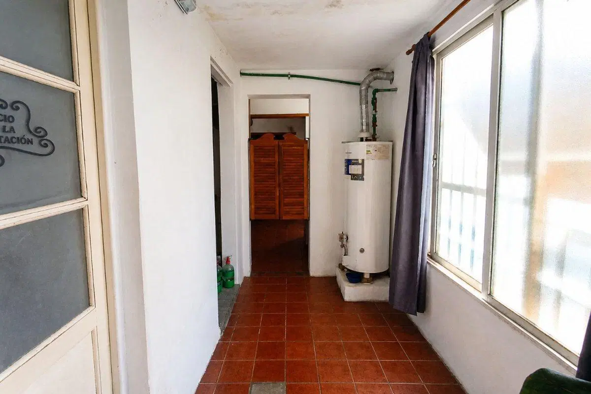 CASA EN VENTA BERISSO 3 DORMITORIOS 8