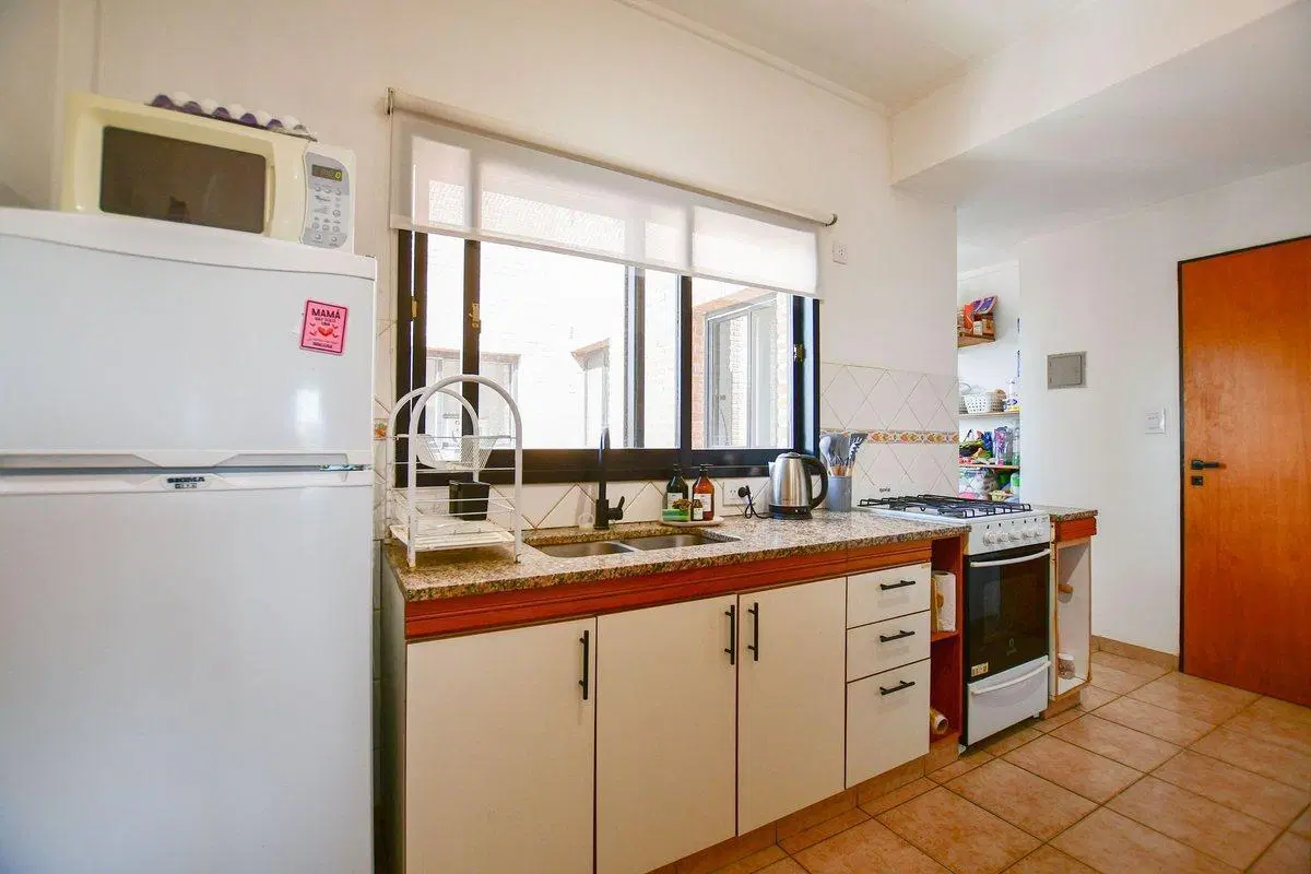 DEPARTAMENTO VENTA LA PLATA 2 DORMITORIOS COCHERA 8