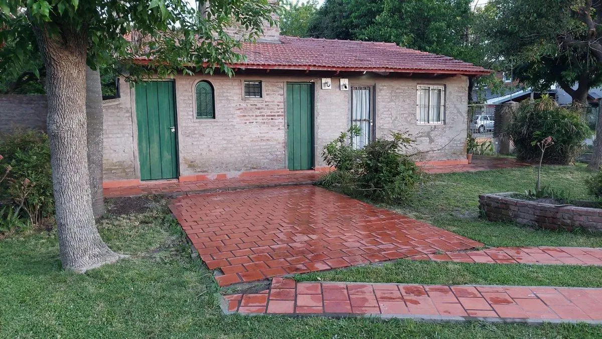 CASA QUINTA EN VENTA EN ESQUINA VILLA DEL PLATA 4