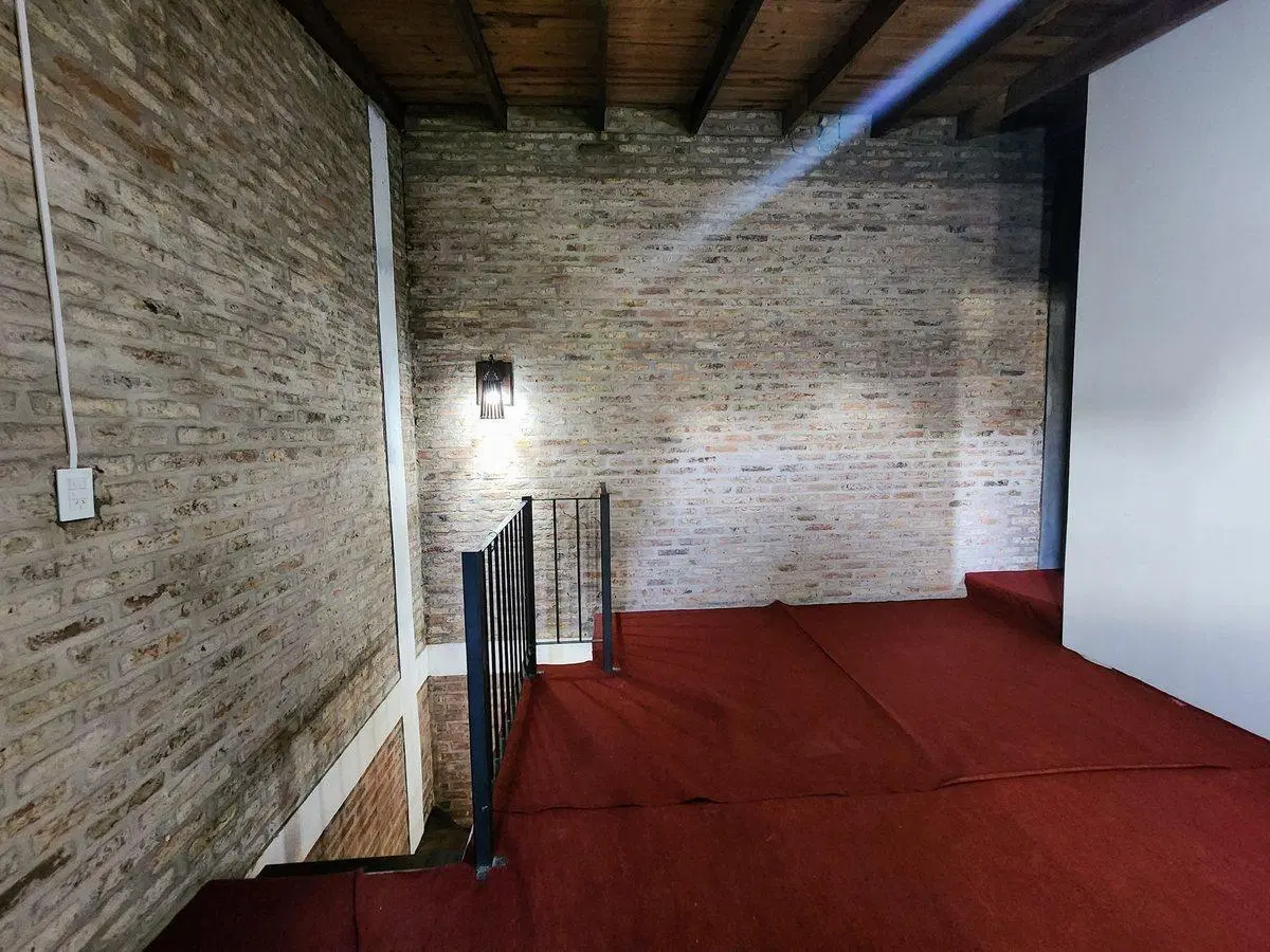 CASA EN VENTA CITY BELL 2 DORMITORIOS Y PARQUE 2