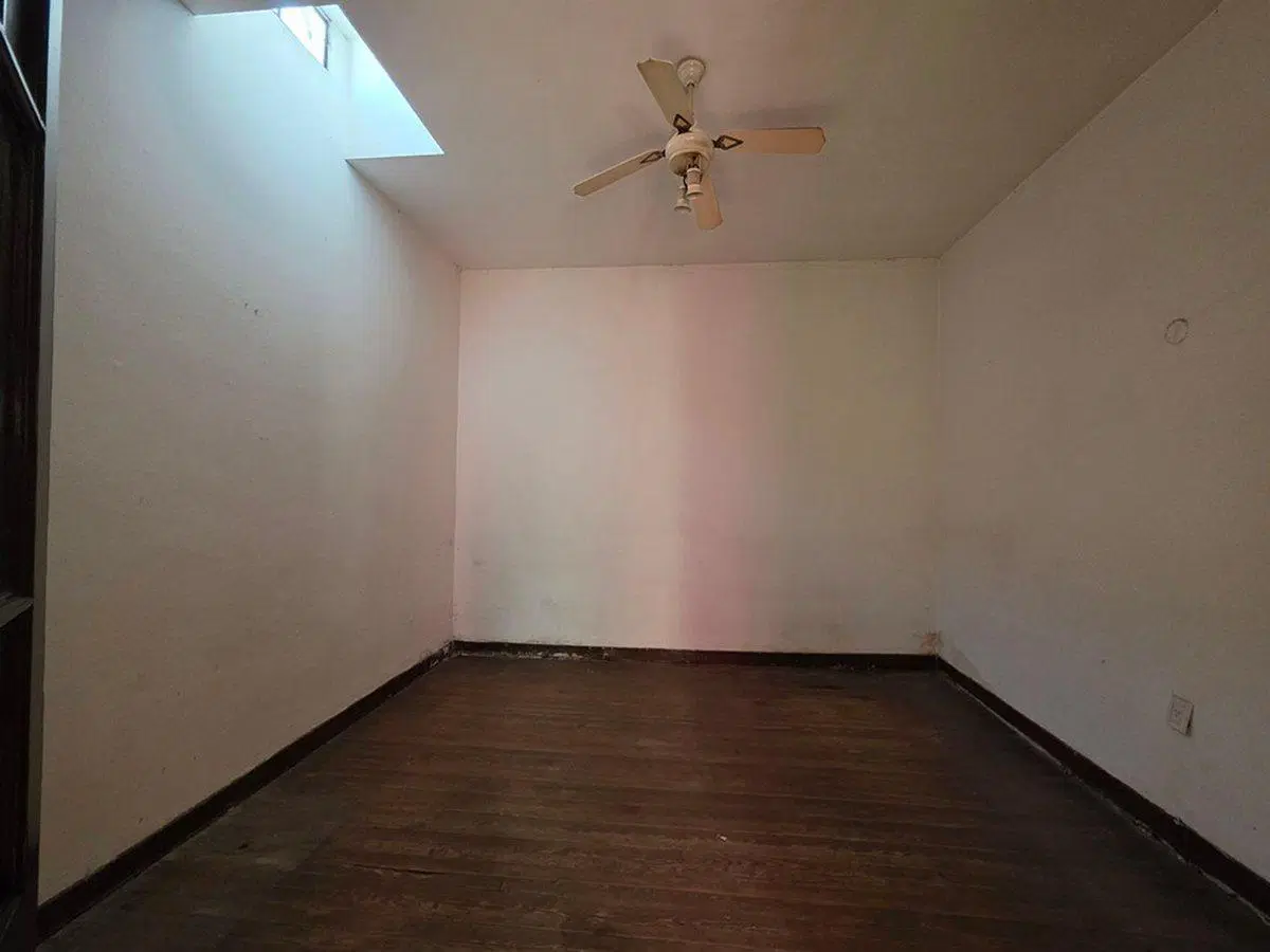 DEPARTAMENTO EN VENTA LA PLATA A RECICLAR 5