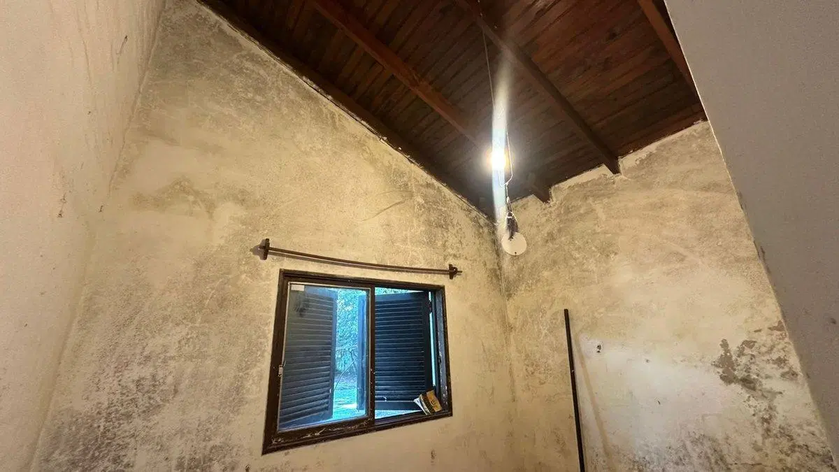 CASA VENTA GONNET 3 DORMITORIOS PATIO REFACCIONAR 8