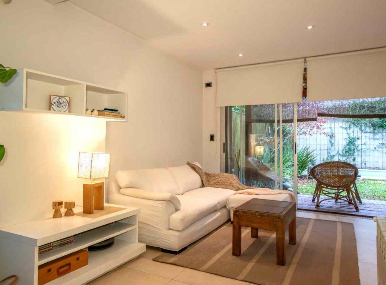 Foto de Duplex venta, City Bell. 2 dormitorios y parque, imagen 4