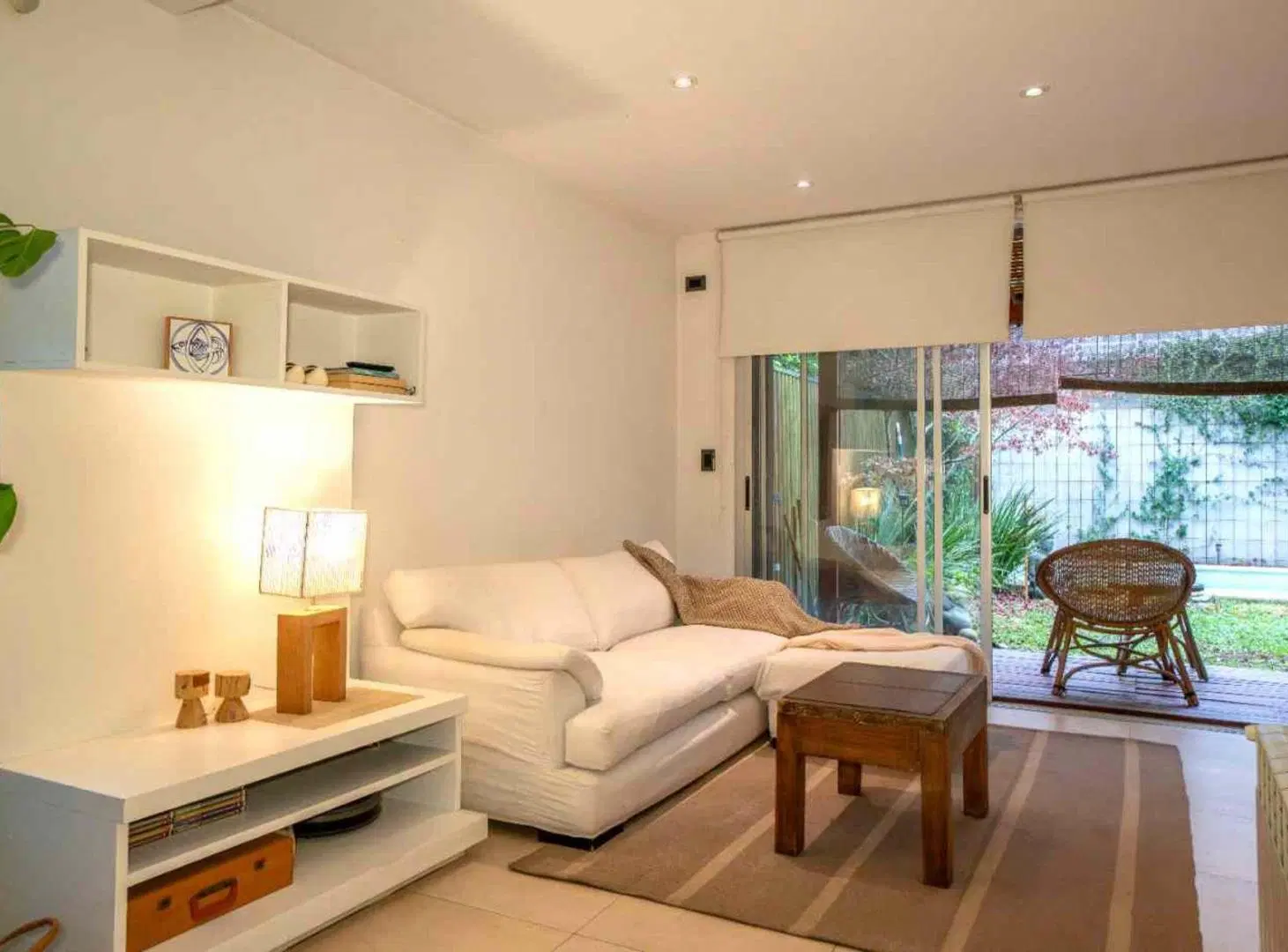 Duplex venta, City Bell. 2 dormitorios y parque 4