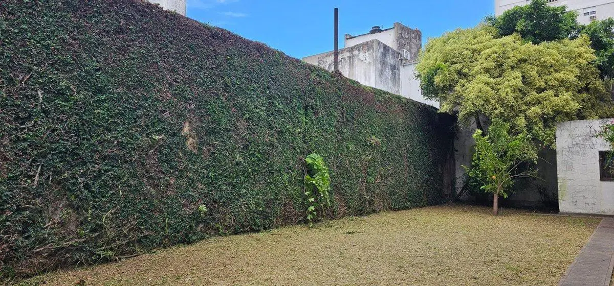 CASA EN VENTA LA PLATA IDEAL INSTITUCIÓN / OFICINA 2