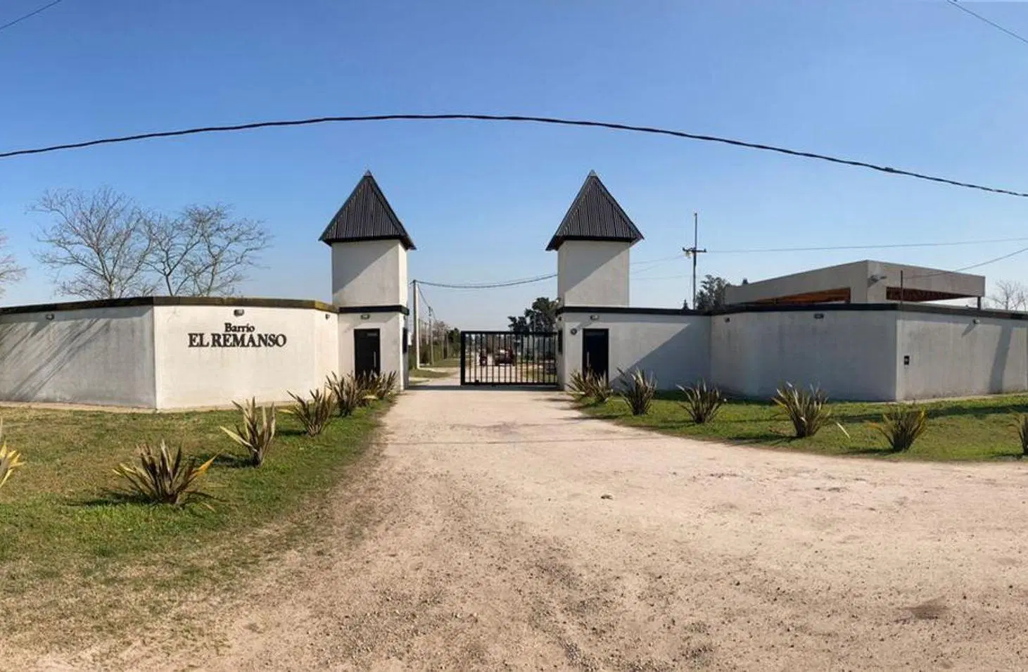 LOTE EN VENTA EN BARRIO SEMICERRADO EL REMANSO 3