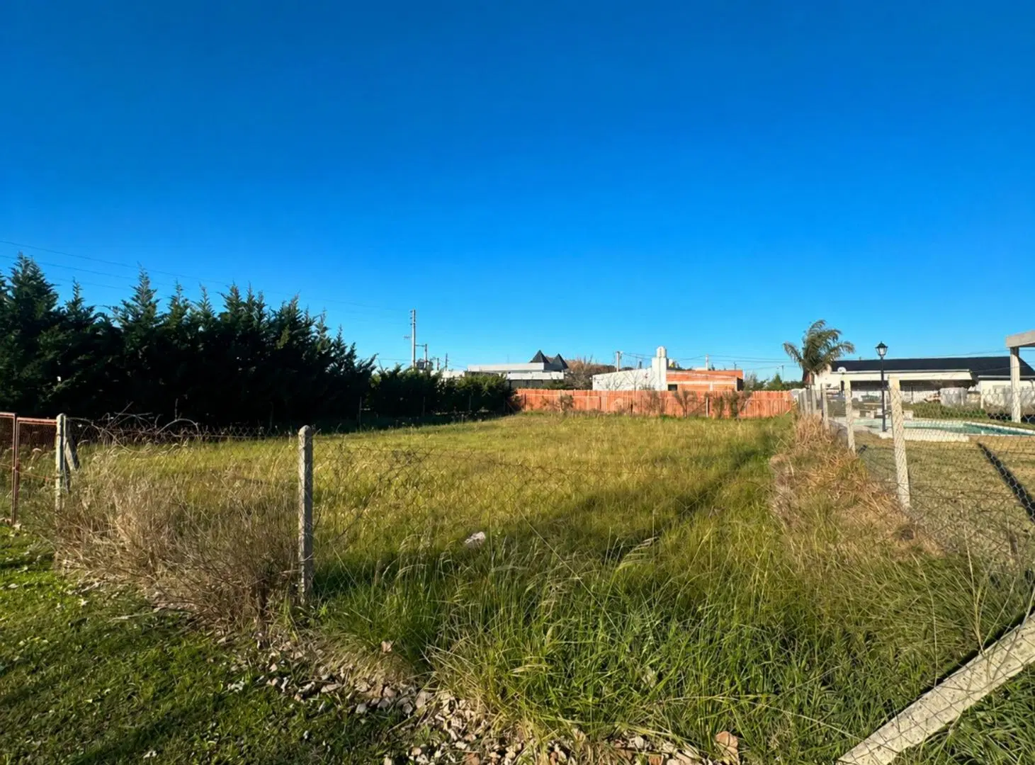 LOTE EN VENTA EN BARRIO SEMICERRADO EL REMANSO 5