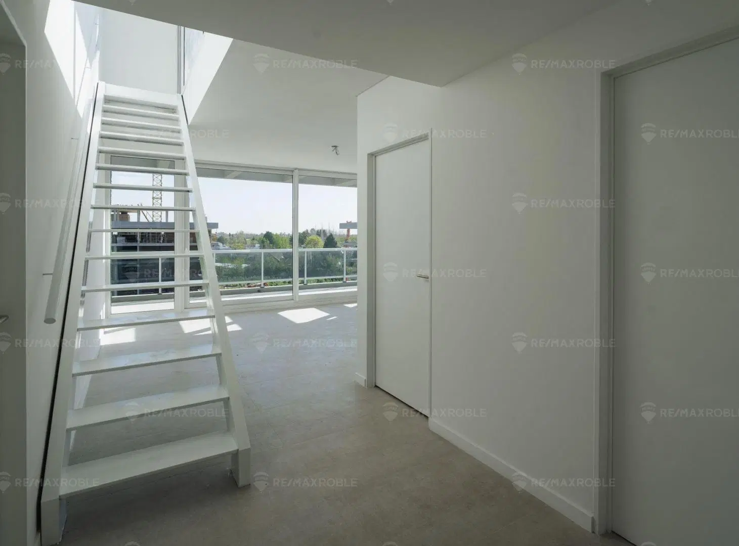 DEPARTAMENTO VENTA LUCIÉRNAGAS 4 AMBIENTES TERRAZA 2