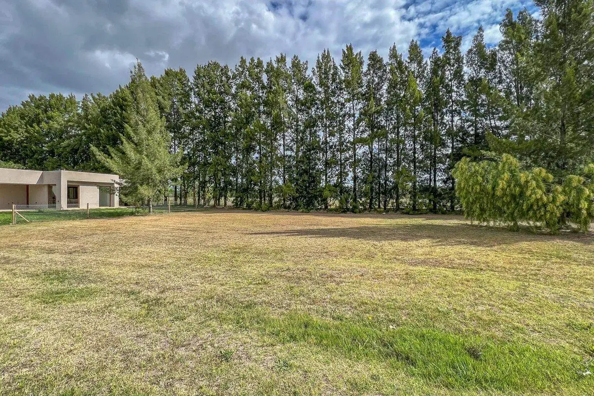 TERRENO EN VENTA CLUB MIRALAGOS 5