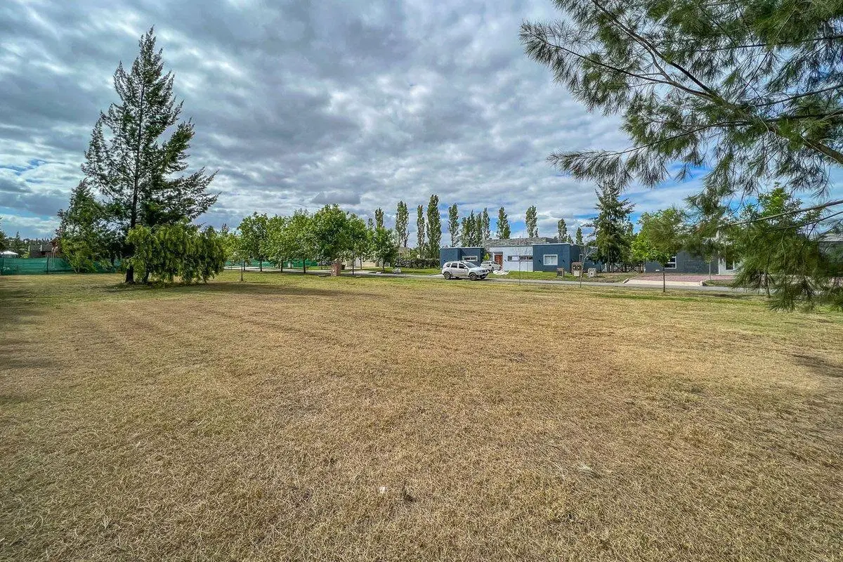 TERRENO EN VENTA CLUB MIRALAGOS 2