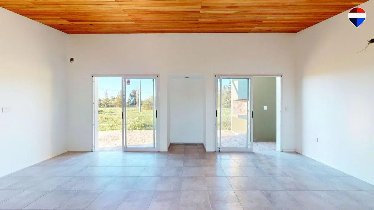 CASA EN VENTA VILLA ELISA 2 DORMITORIOS 2