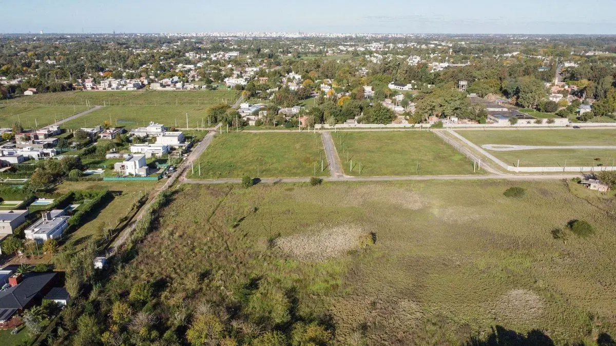 Hectáreas en venta en Gorina La Plata permuta 8