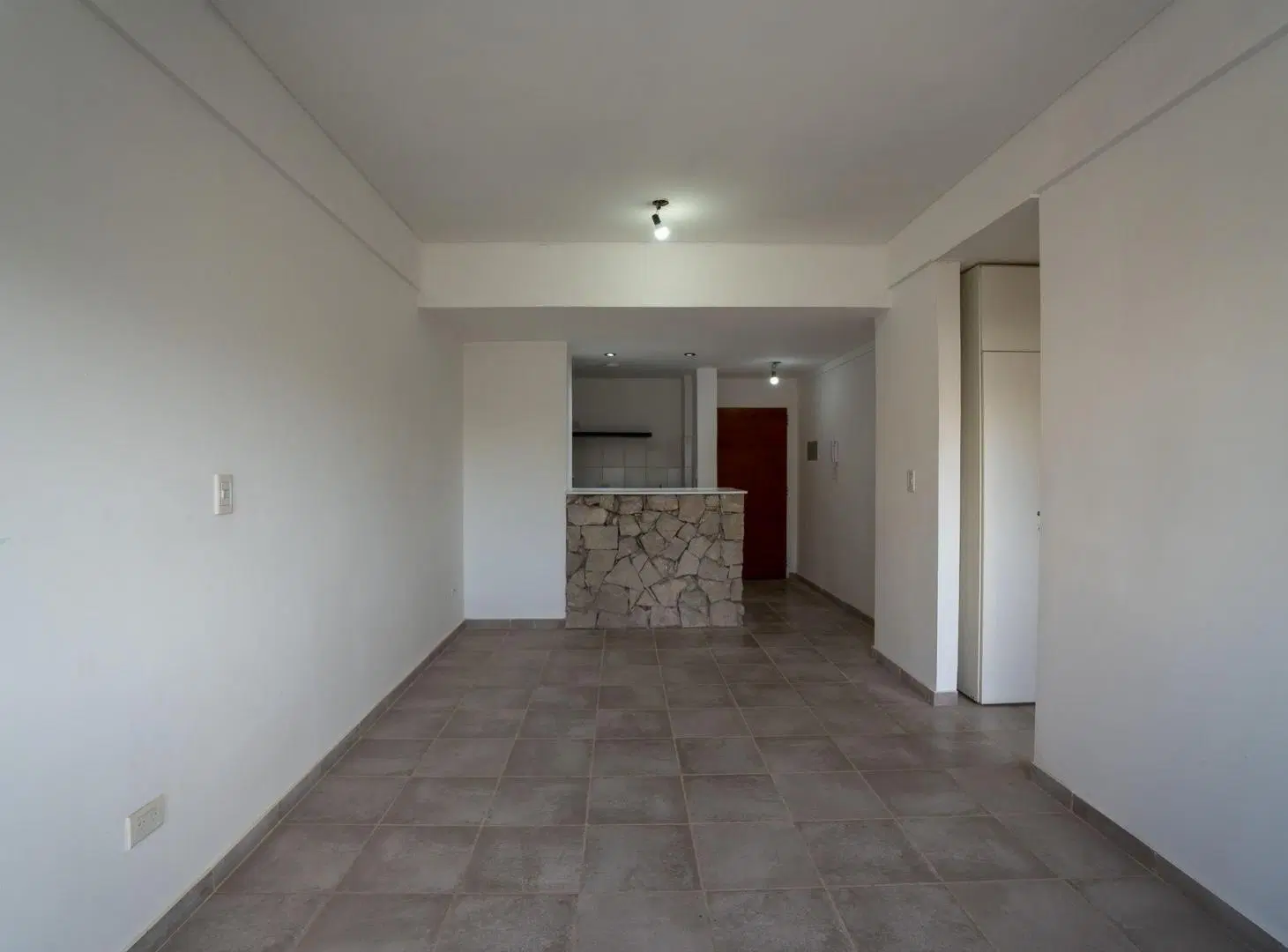 DEPARTAMENTO EN VENTA LA PLATA 1 DORMITORIO 4