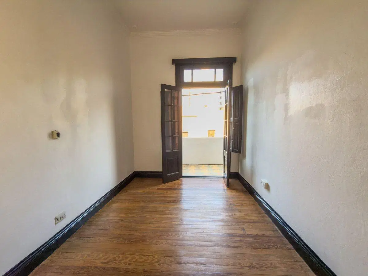 Casa Venta La Plata comercial profesional cochera 2
