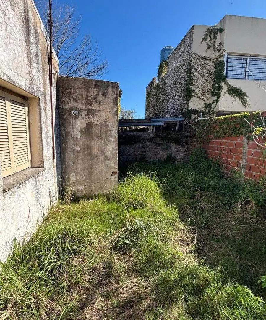 CASA EN VENTA LA PLATA 2