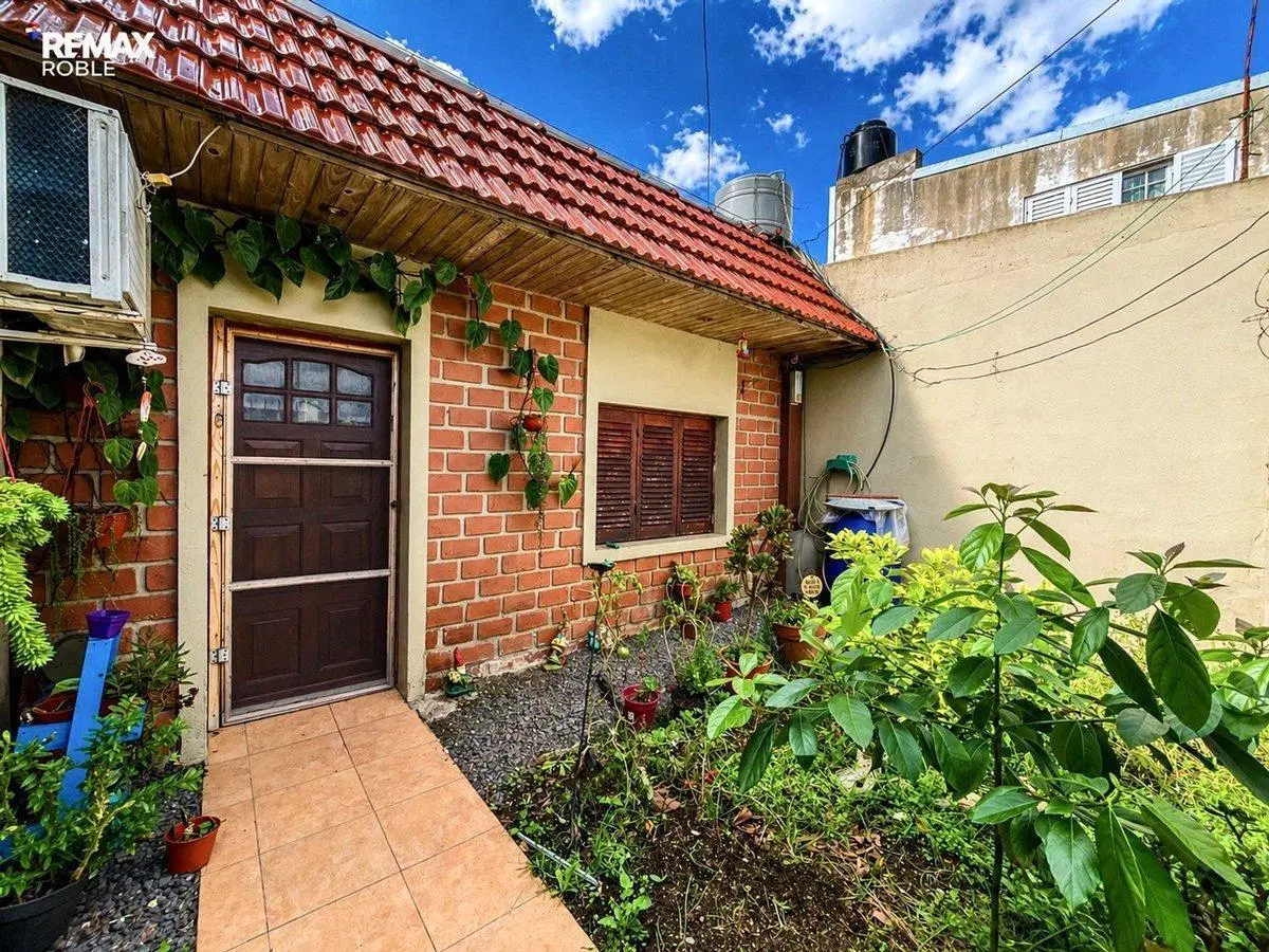 CASAS EN VENTA 2 UNIDADES ENSENADA 200m2 CUBIERTOS 3