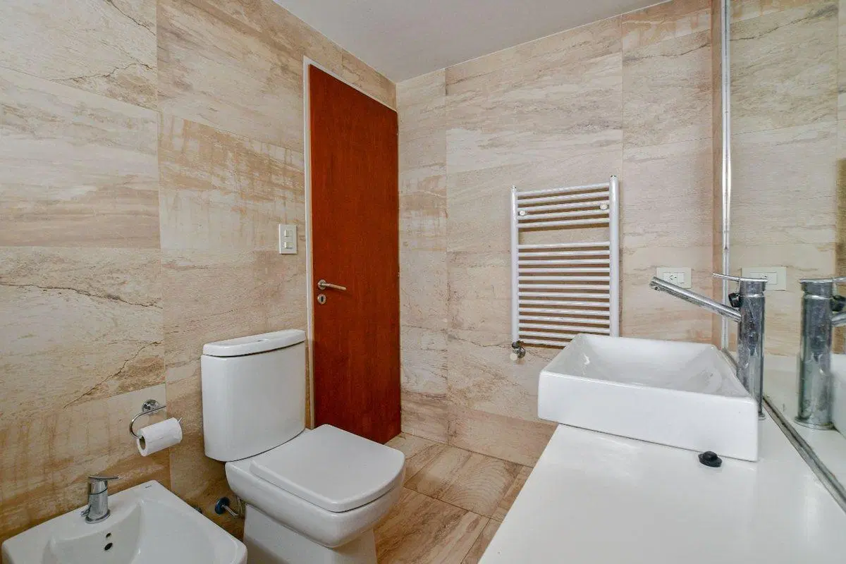 DEPARTAMENTO EN VENTA LA PLATA PISO 2 DORMITORIOS 8