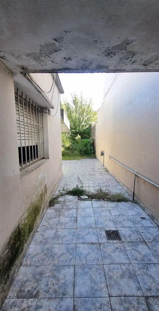 CASA EN VENTA LOS HORNOS POSIBLE COMERCIO 3