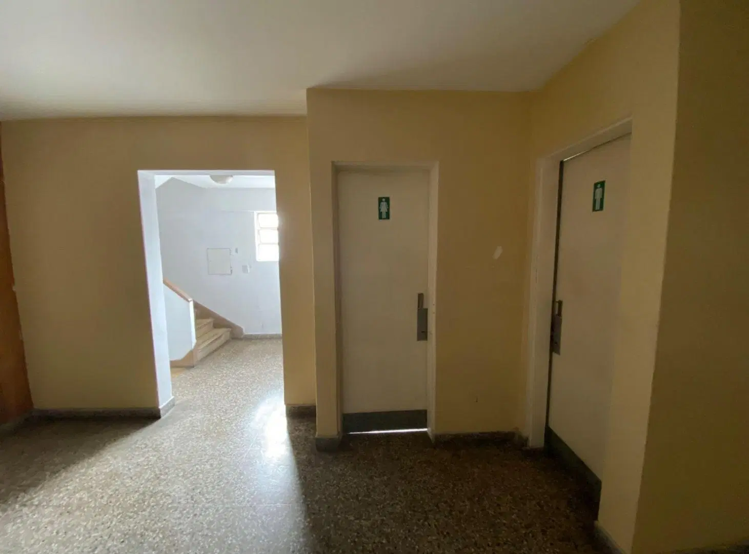 Oficina en Galería Géminix 4