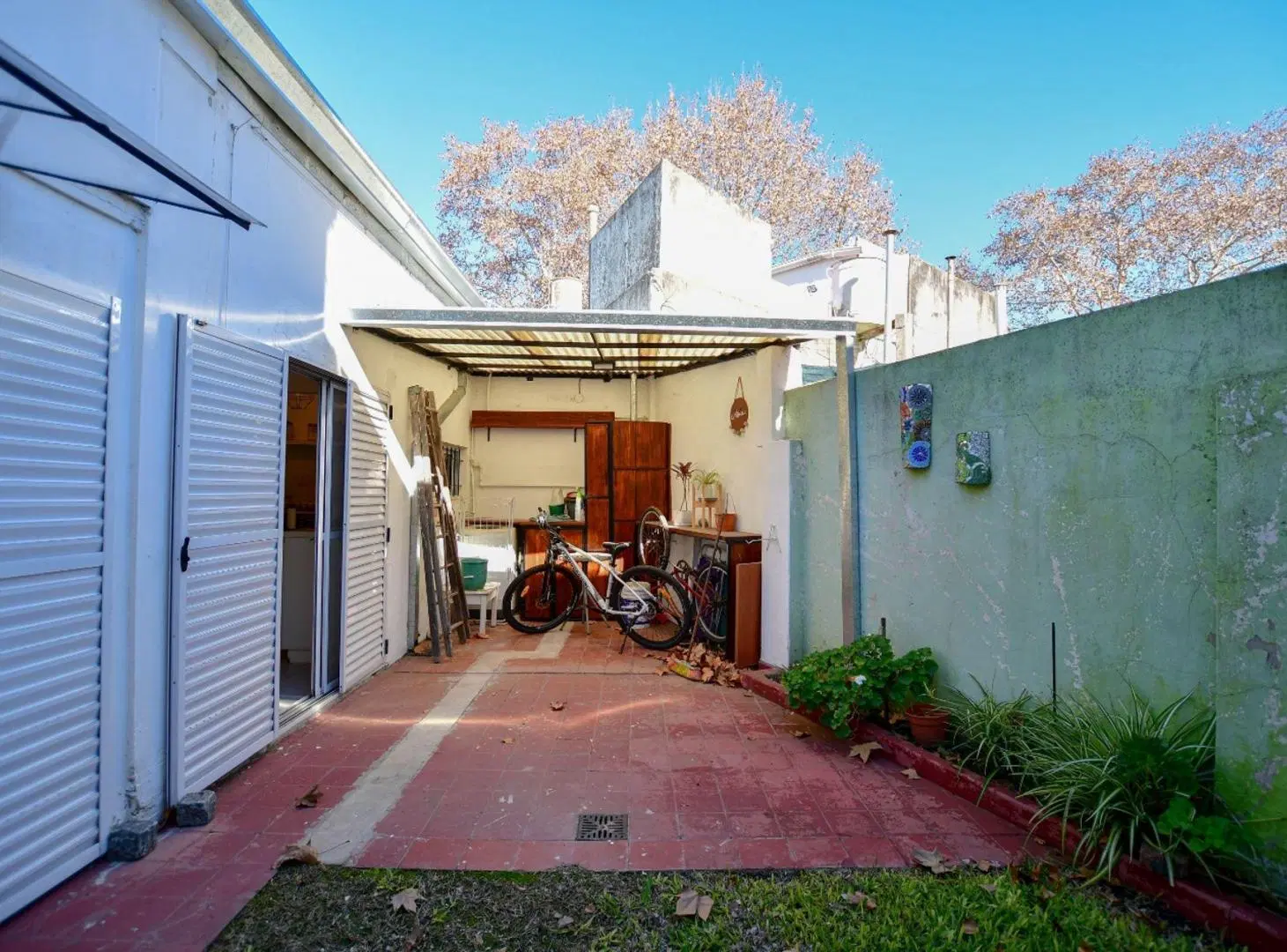 CASA EN VENTA LA PLATA APTO PROFESIONAL 3