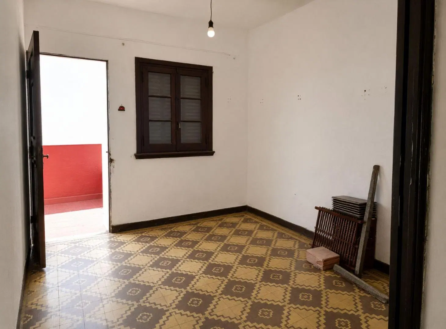 CASA EN VENTA TOLOSA 2 DORMITORIOS 4