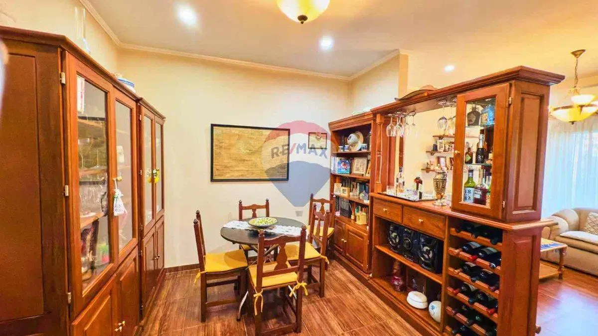 CASA EN VENTA FLORENCIO VARELA 4 AMBIENTES 4